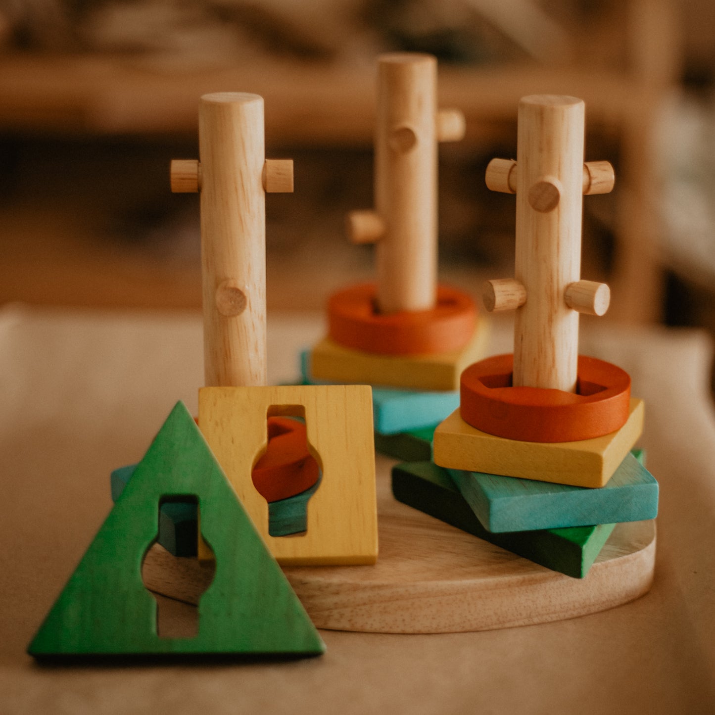 השחלת צורות עם מכשולים - Qtoys